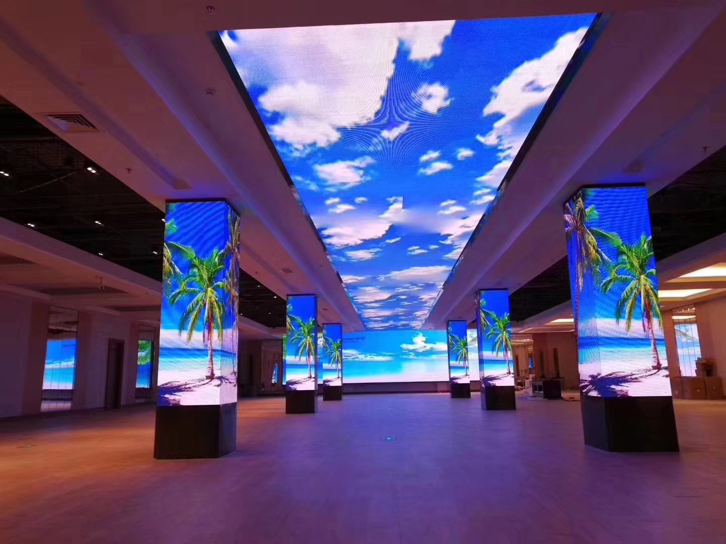 LED<a href=http://www.10yuemami.com/quancai/ target=_blank class=infotextkey>全彩顯示屏</a>